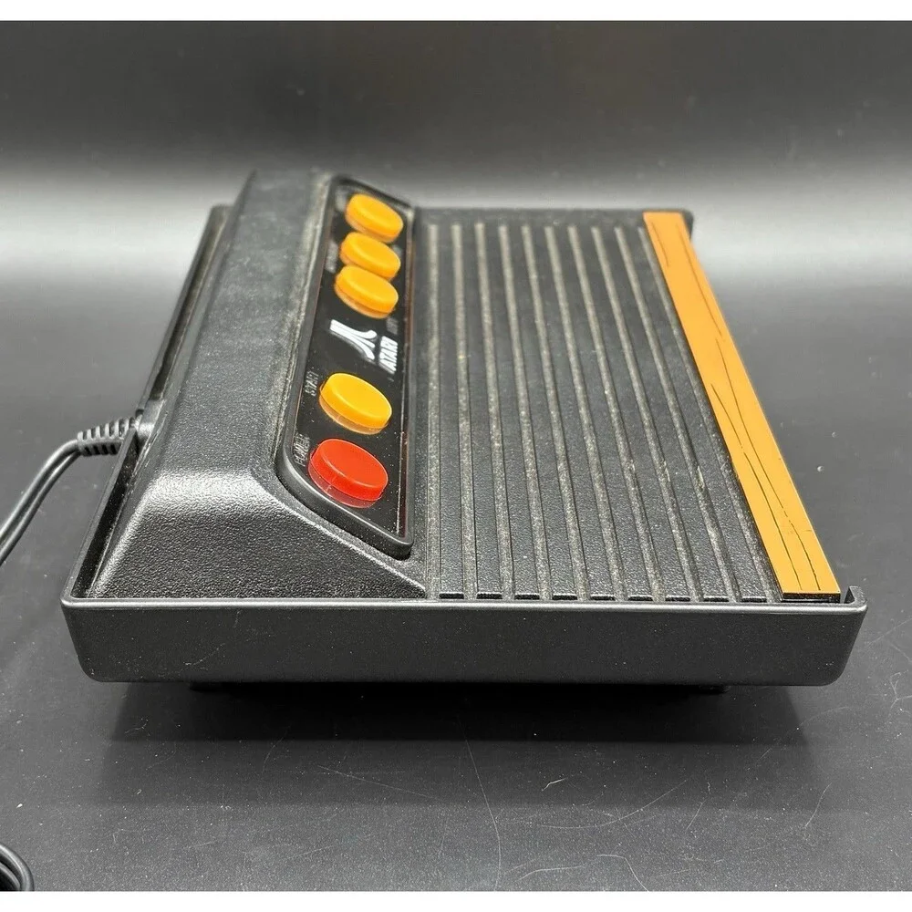 Atari Flashback 3 Console / With Controllers /Complete / Tested